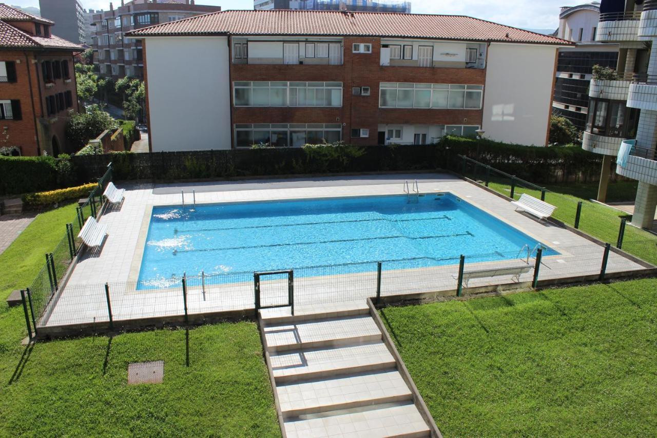 Apartamentos Zarautz Playa, Con Piscina Y Garaje Extérieur photo