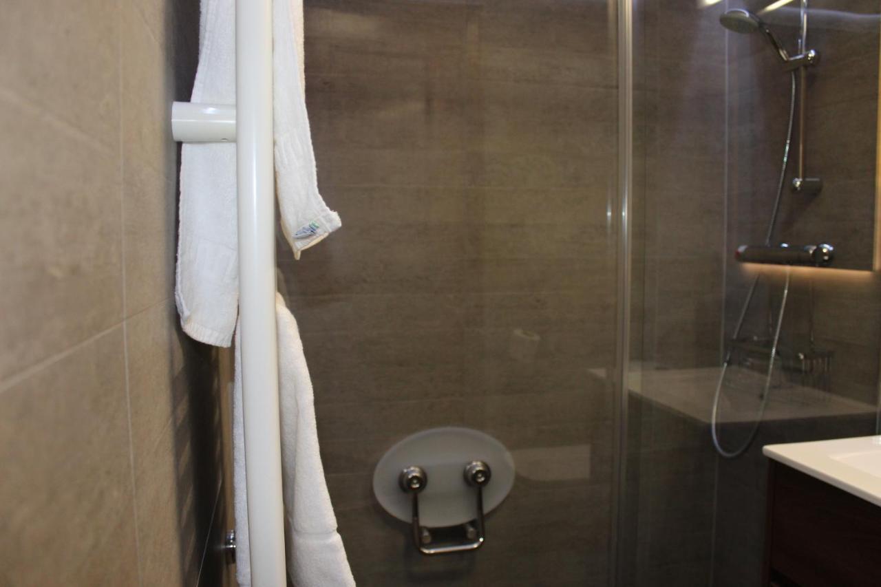 Apartamentos Zarautz Playa, Con Piscina Y Garaje Extérieur photo