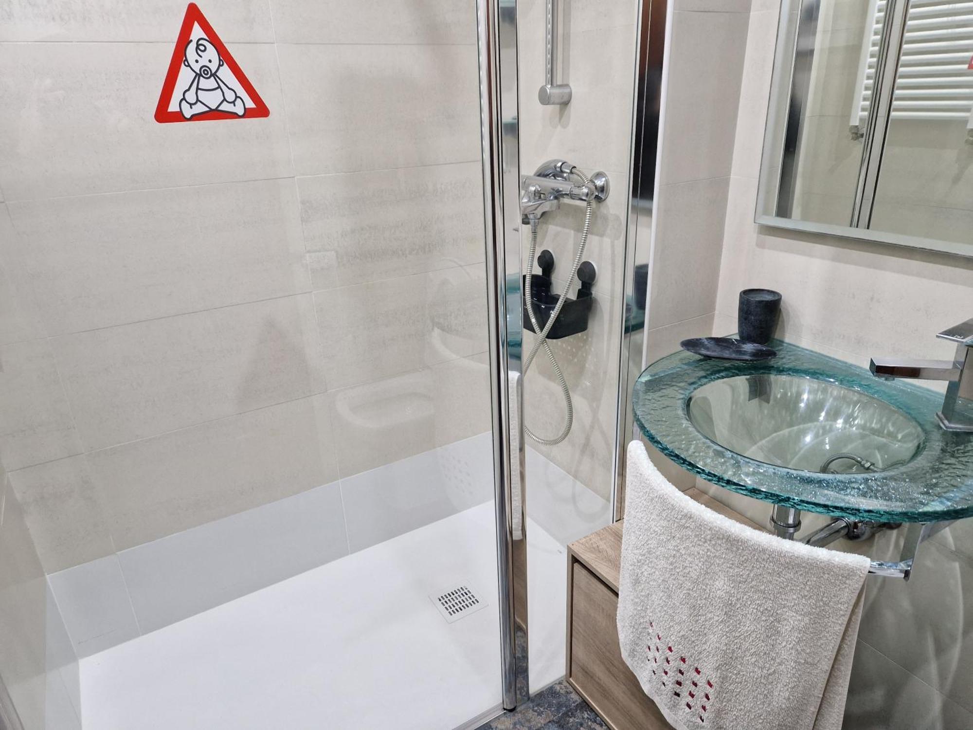 Apartamentos Zarautz Playa, Con Piscina Y Garaje Extérieur photo